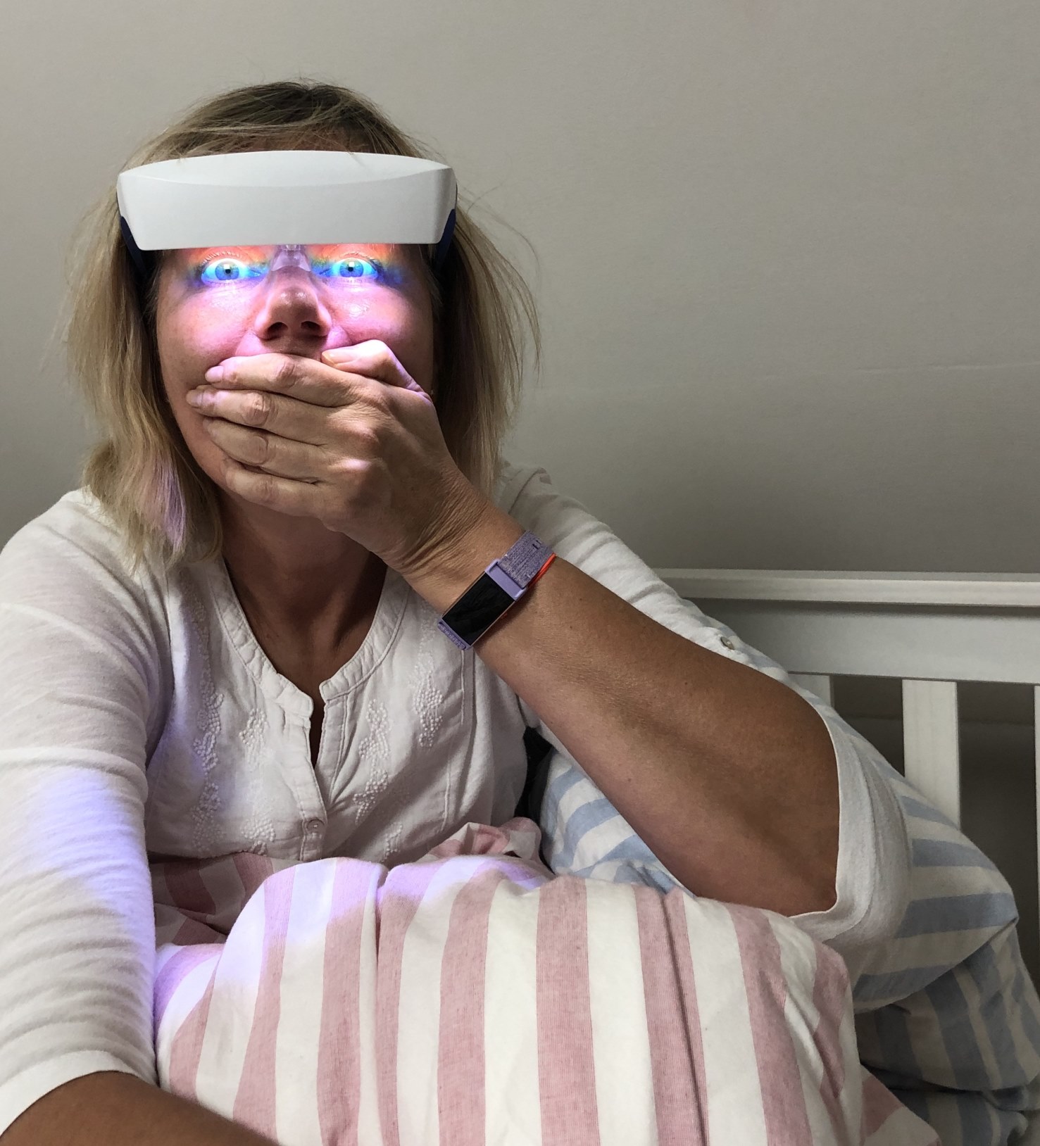 lichttherapie, brille, luminette, im bett